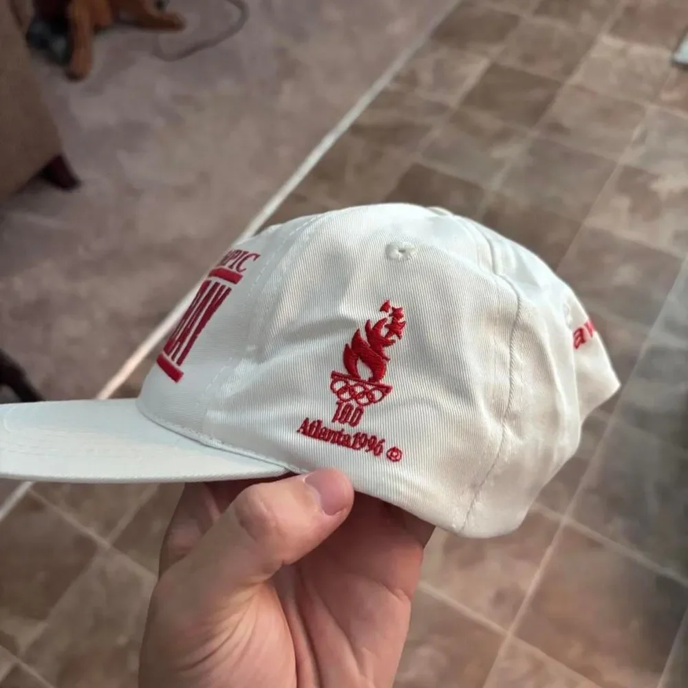 Vintage '96 Atlanta Olympics CocaCola torch relay hat, no flaws or stains, osfa!